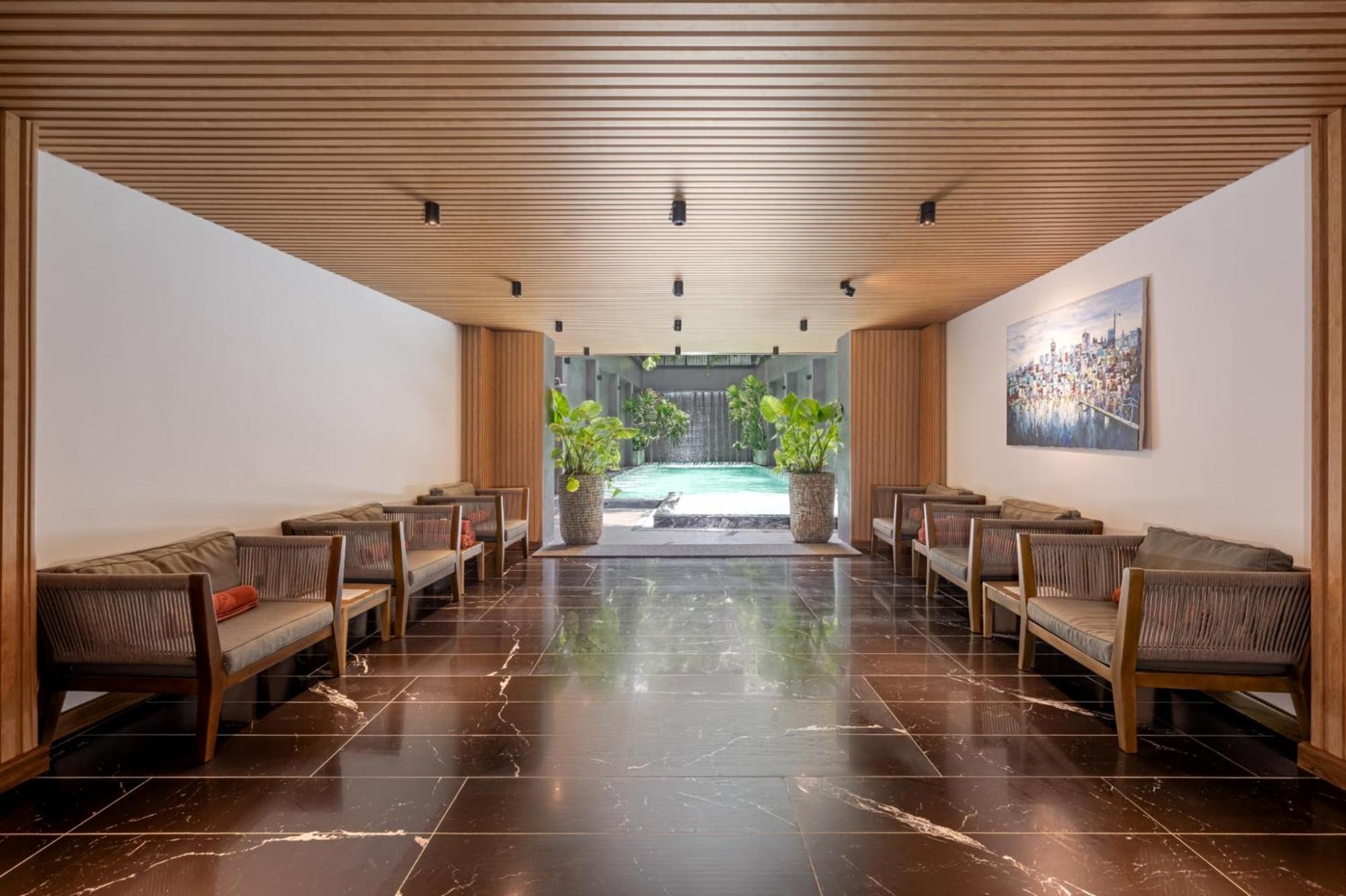 La Siesta Classic Hang Thung Hanoi Exterior foto The lobby of the hotel