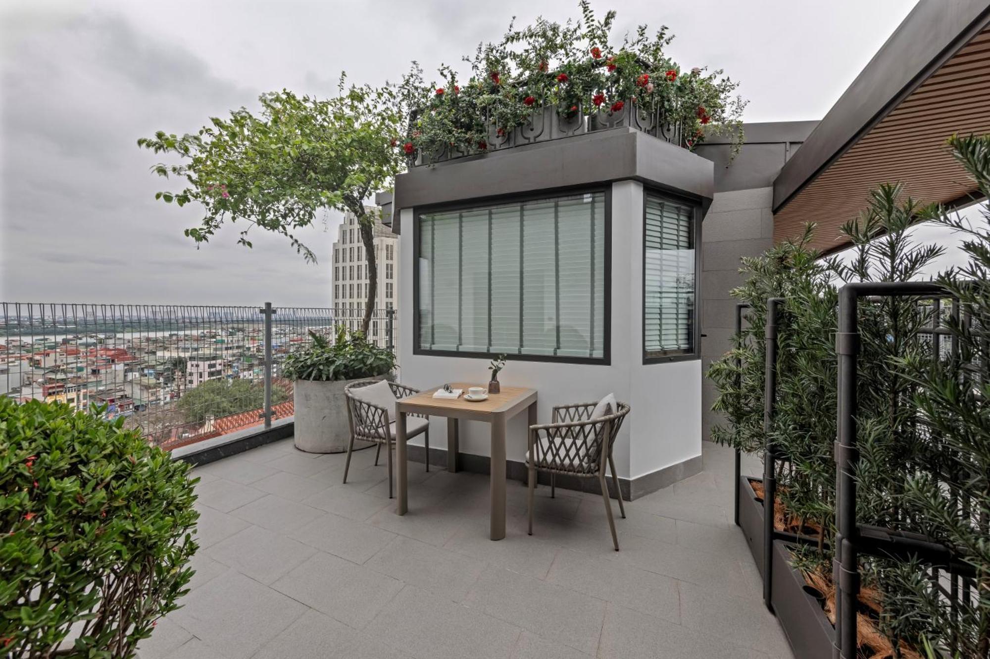 La Siesta Classic Hang Thung Hanoi Exterior foto Rooftop garden
